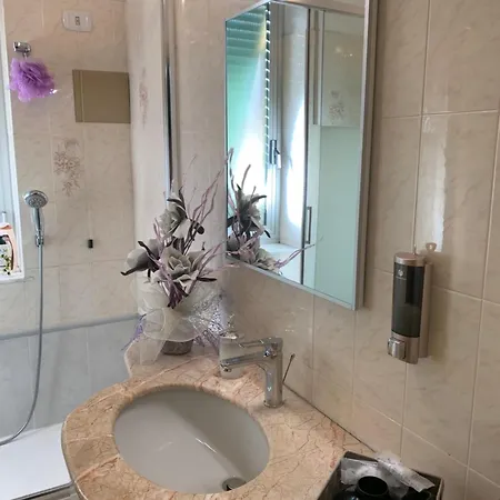 Maison Iva & Gio' Old Style Генуя